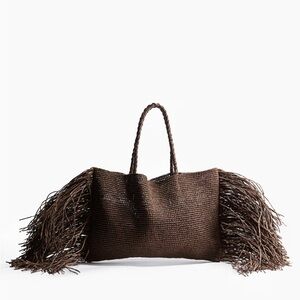 NWT HM STRAW BAG W FRINGE